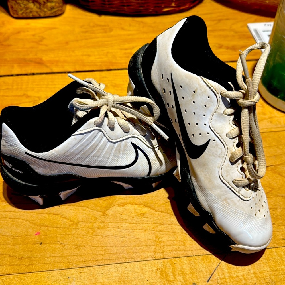 Nike baseball cleats